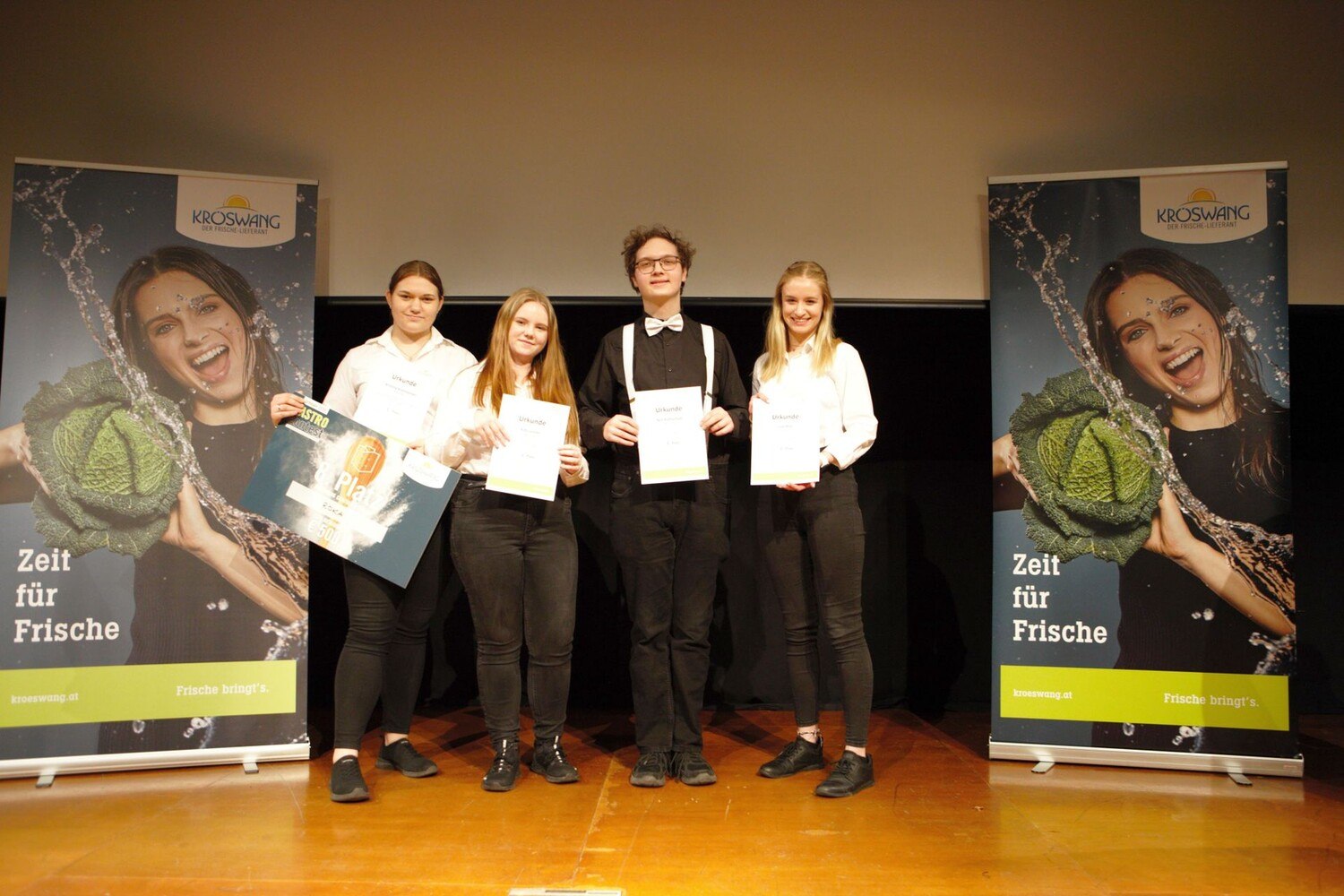 Platz 8: Roka (HLF Krems)
Über den Dächern der Grazer Altstadt wird traditionelle Kaffeehauskultur mit modernem Bar-Flair kombiniert. © Alexander Grübling