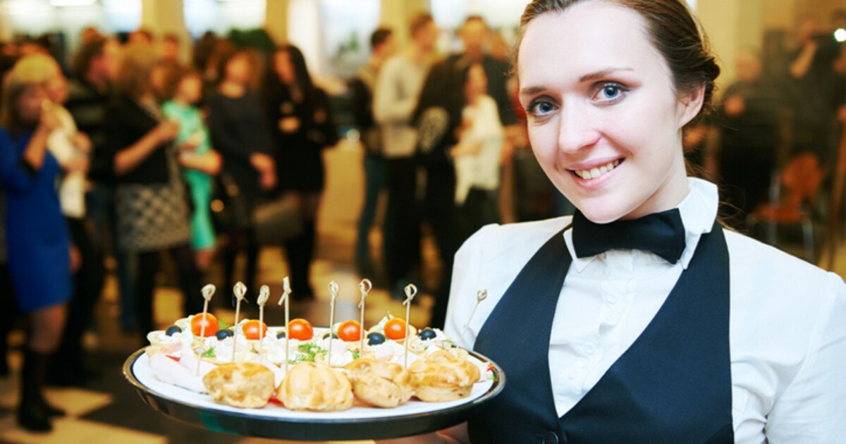 Hotellerie und Gastronomie: Wahl der besten Mitarbeiter*innen – und gewinnen!