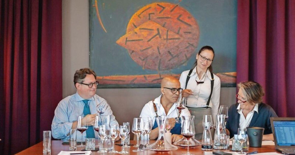 Wein als „i-Tipferl“ zu Gansl und Wild