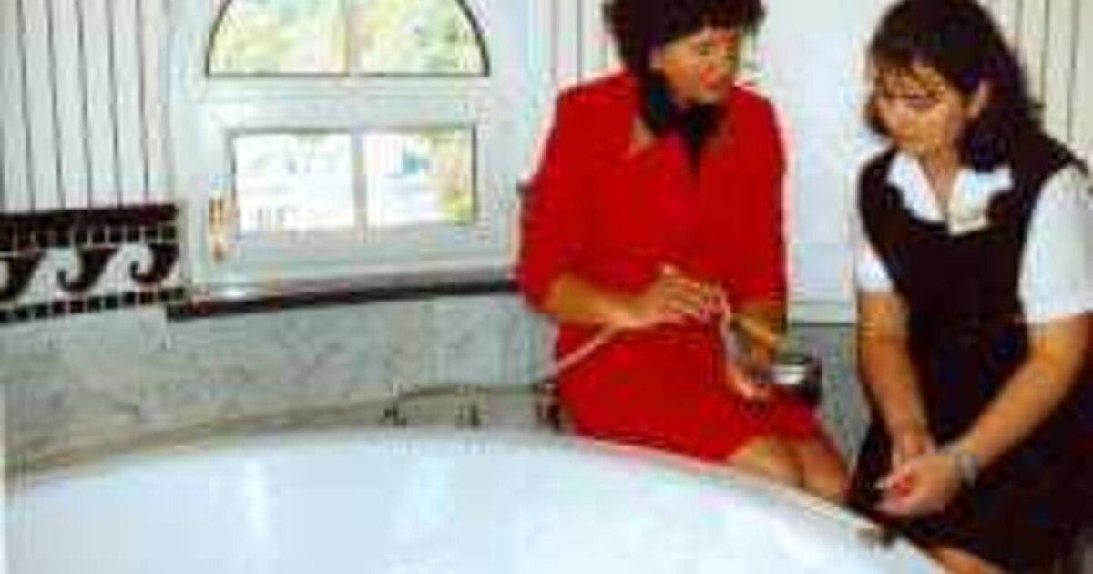 Start frei zur ersten Hausdamen-Akademie