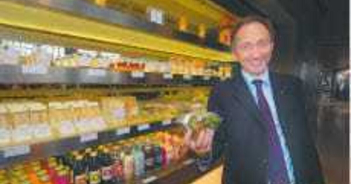 Henry zieht bei Billa ein