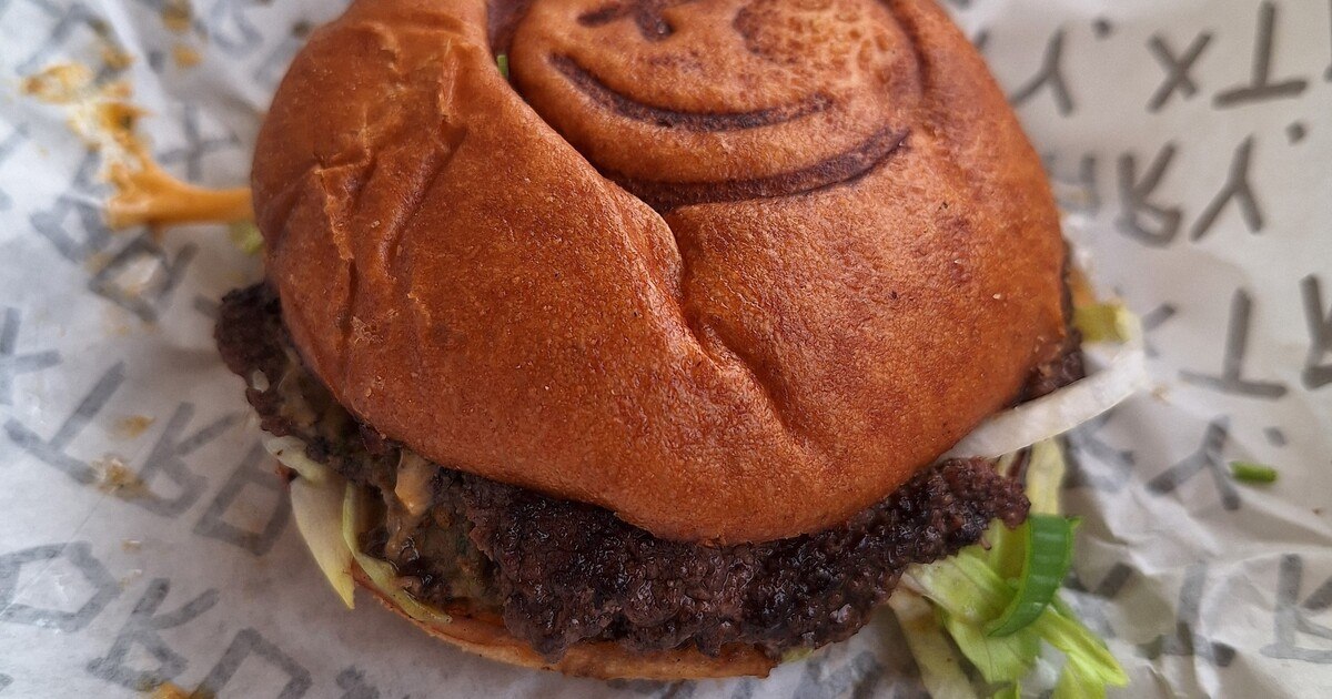 Alte Kühe für’s neue Hotel: Keine Sommerpause bei „XO Beef“