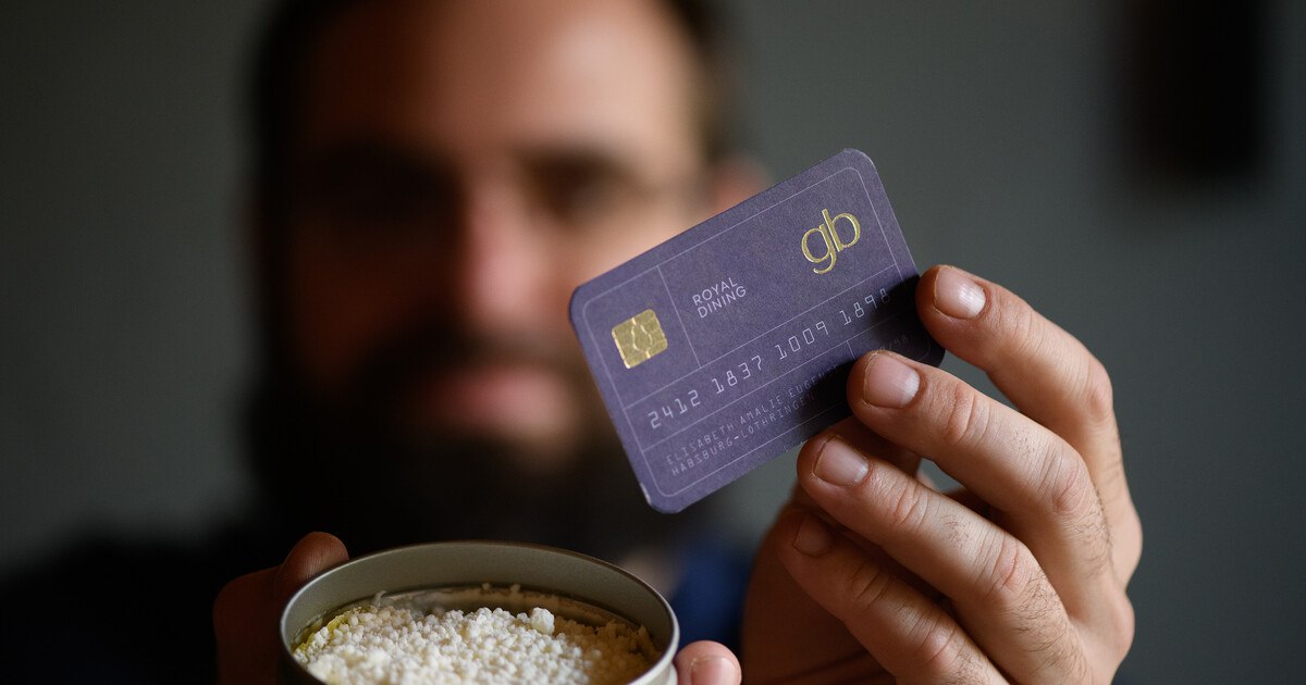 Mutter, der Wirt mit dem Koks ist da