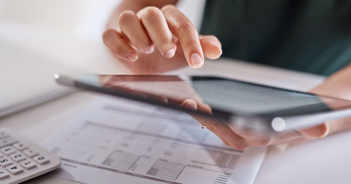 Wie kontrolliert man die Rohaufschlagsrechnung?