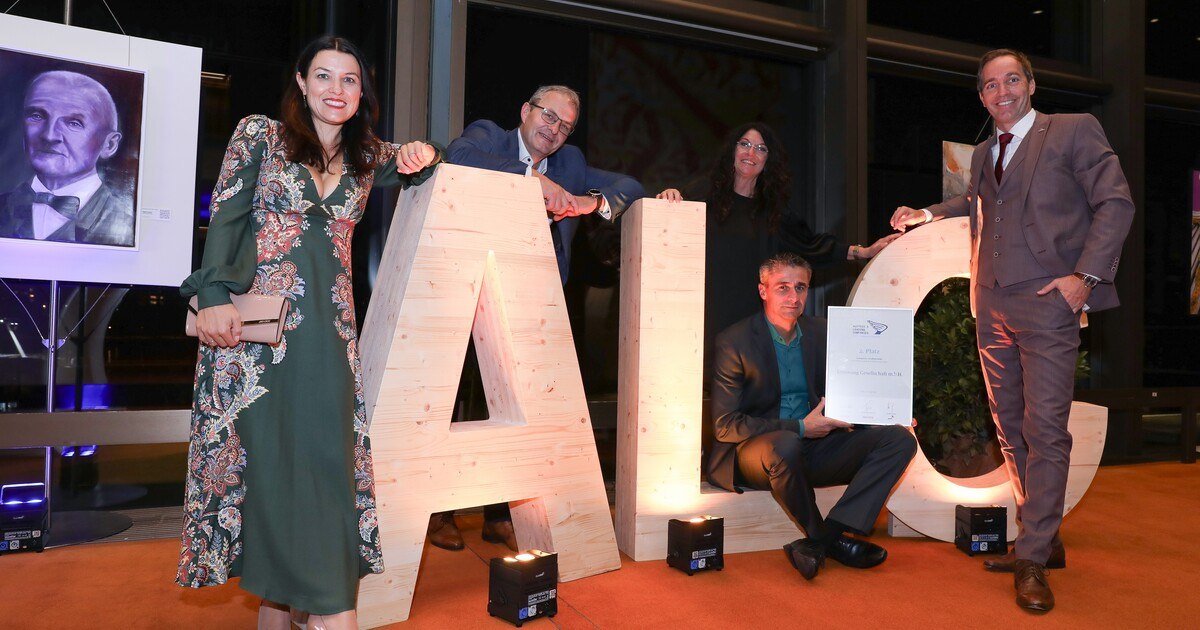 Zwei Wirtschafts-Preise für Kröswang