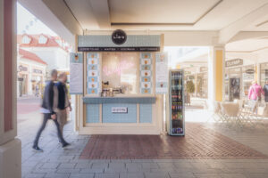 Ein Lokal in einem EInkaufszentrum.