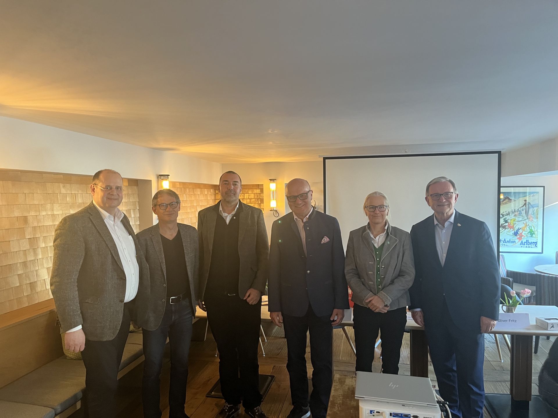 Manfred Katzenschlager, Oliver Fritz, Markus Kegele, Robert Seeber, Andrea Fischer, Karlheinz Kopf. (C) Nina Kehrer, Bundessparte Tourismus 