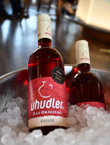 Der Sieger*innen Uhudler der Familie Resi und Harald Kaiser. 