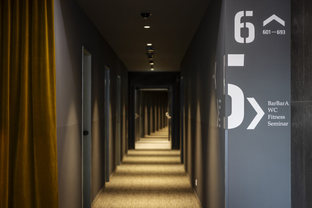 Elegantes Design von den Suiten bis hin zum Flur © ARCOTEL AQ WIEN