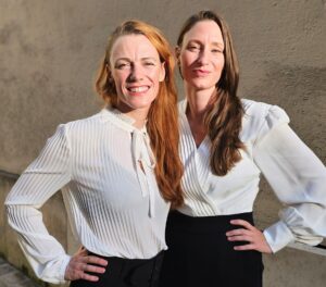 Geraldine Lösche (li.) und Christina Scheffenacker tun was gegen den Personalmangel in der Gastronomie. (C) Philipp Brandstätter 