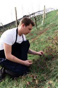 Die Gegend kulinarisch einfangen: Aromatisches findet sich hier fast an jeder Ecke, weiß Chefkoch Markus Sattler. (C) Conversion Club