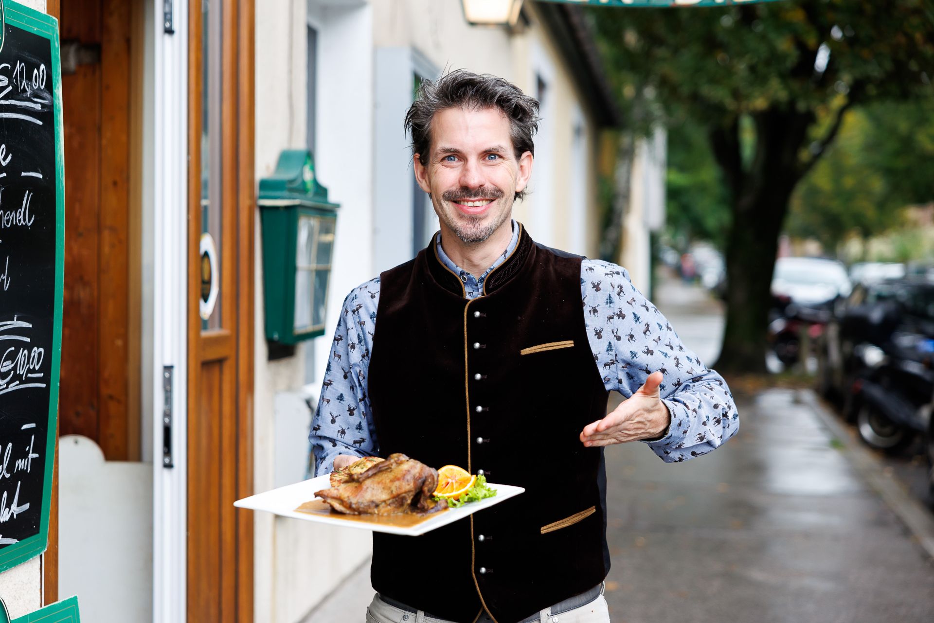 Wiener Ganslzeit: Gäste greifen mehrmals zu